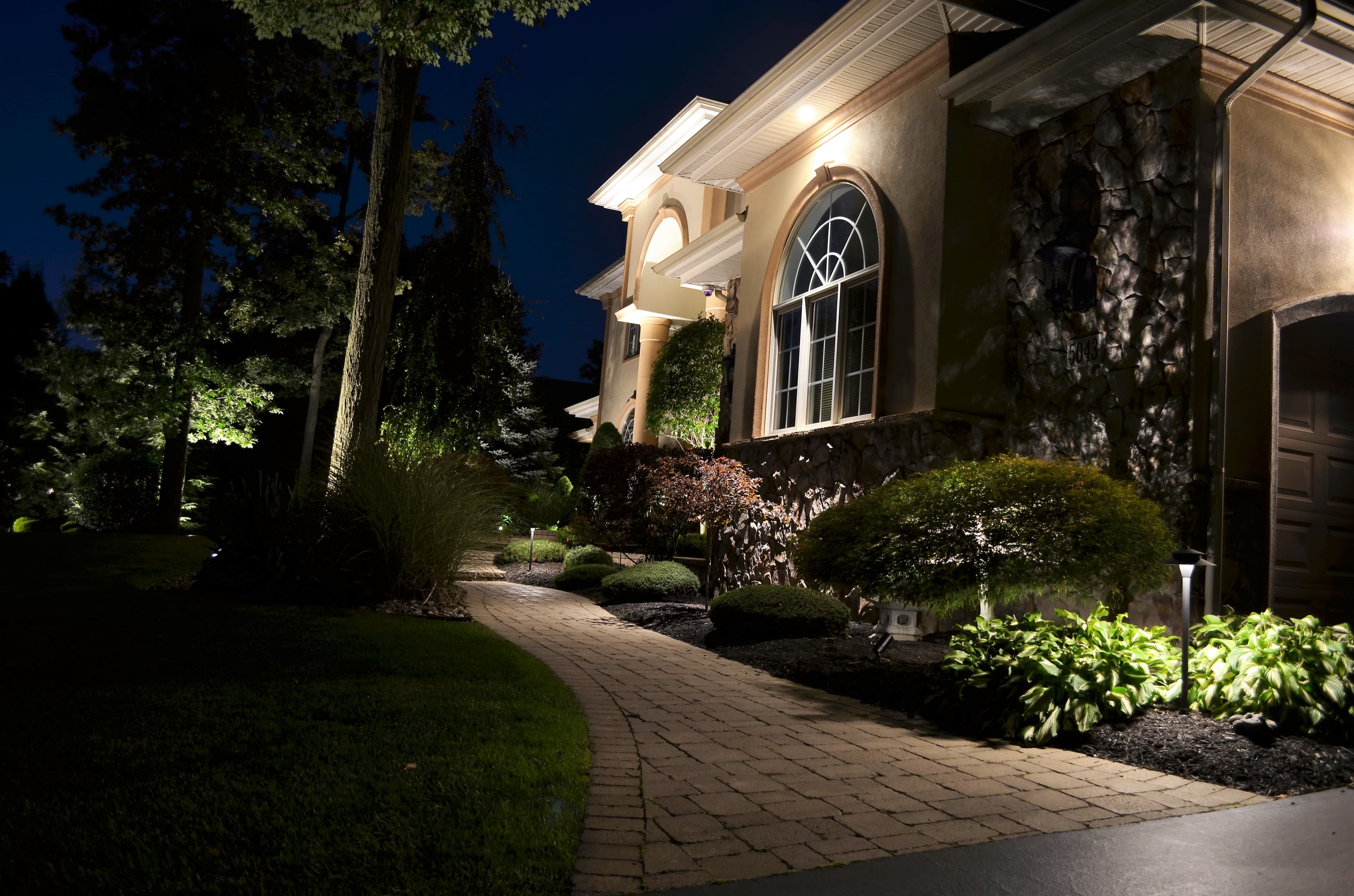Walkway and stairs lighting — project 5