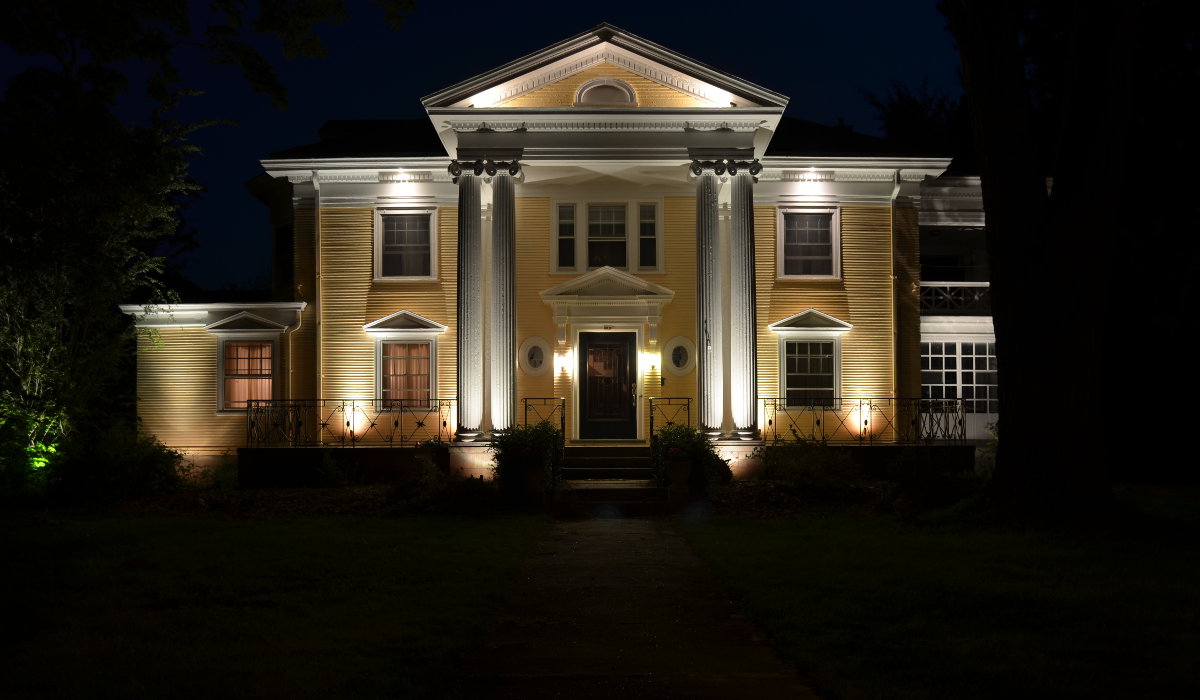 Lightscapes of WNY residential outdoor lighting install